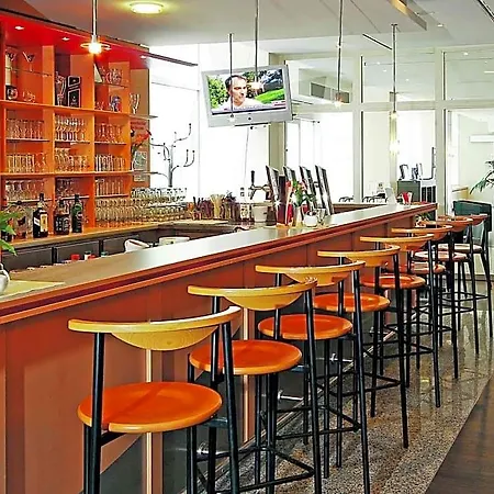 酒店 Ibis Koenigstein