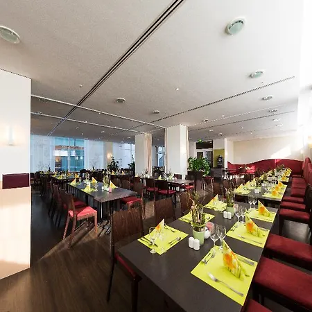 Отель Ibis Koenigstein