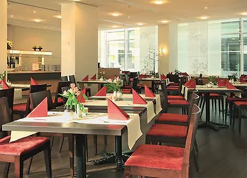 Отель Ibis Koenigstein 3*