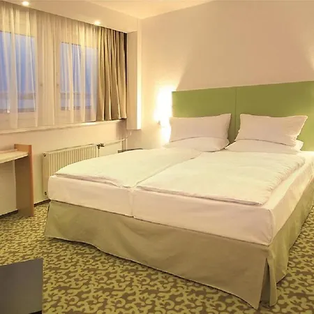 Ibis Koenigstein 3*